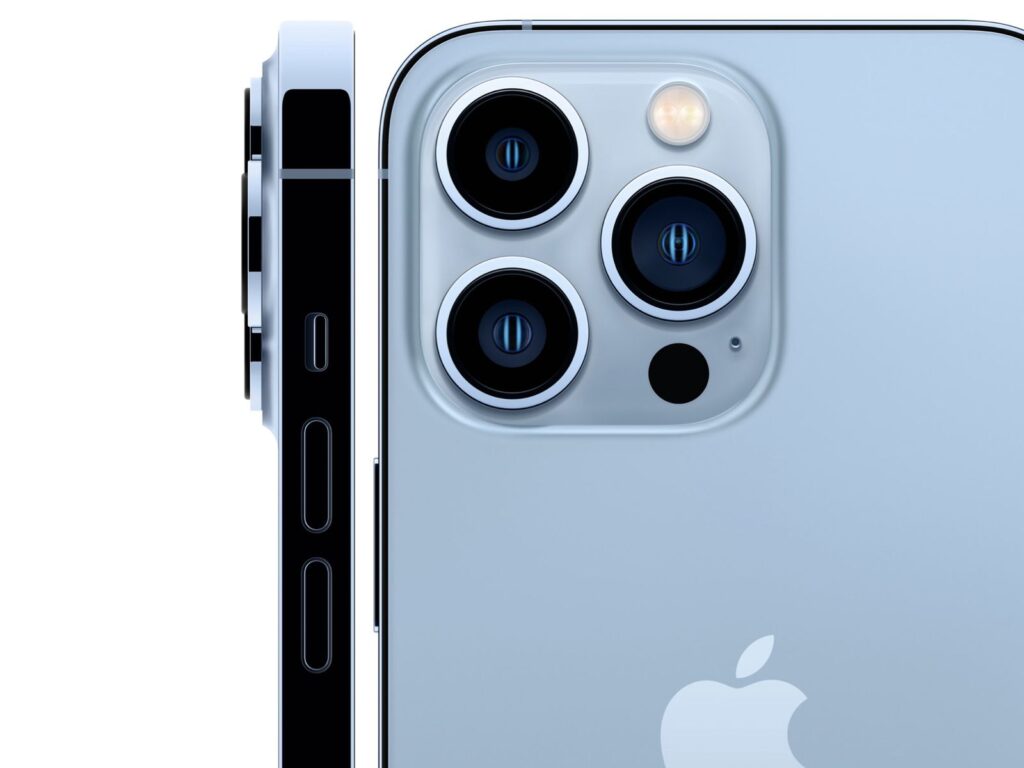 IPhone 13 Pro Max camera sensors